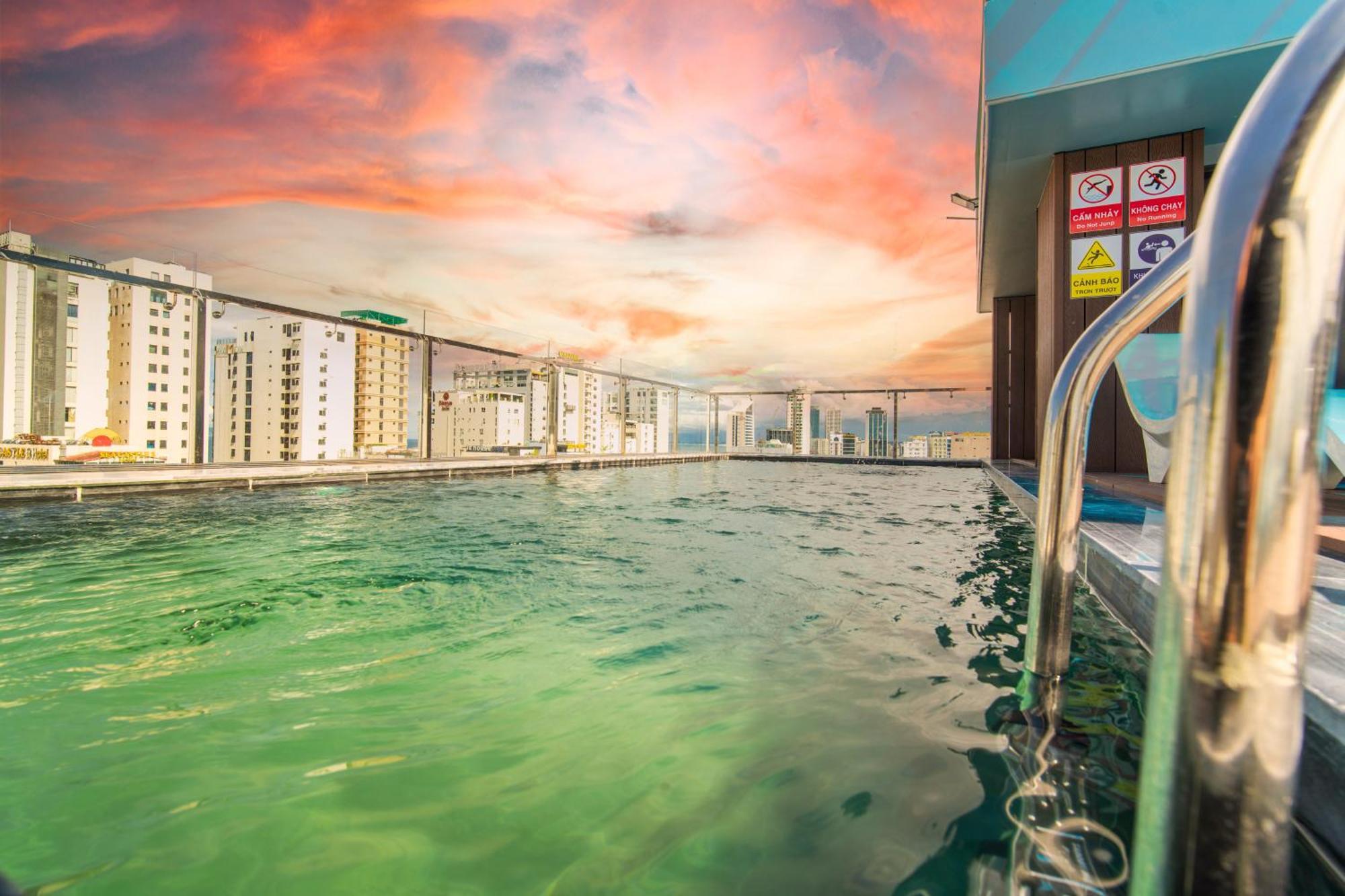 Elites Hotel Da Nang Exteriör bild